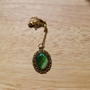 Zawieszka owalna – „retro”. Wymiary: 18 mm x 12 mm